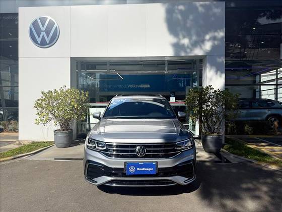 VOLKSWAGEN TIGUAN 2.0 300 TSI GASOLINA ALLSPACE R-LINE AUTOMÁTICO VOLKSWAGEN TIGUAN 2.0 300 TSI GASOLINA ALLSPACE R-LINE AUTOMÁTICO